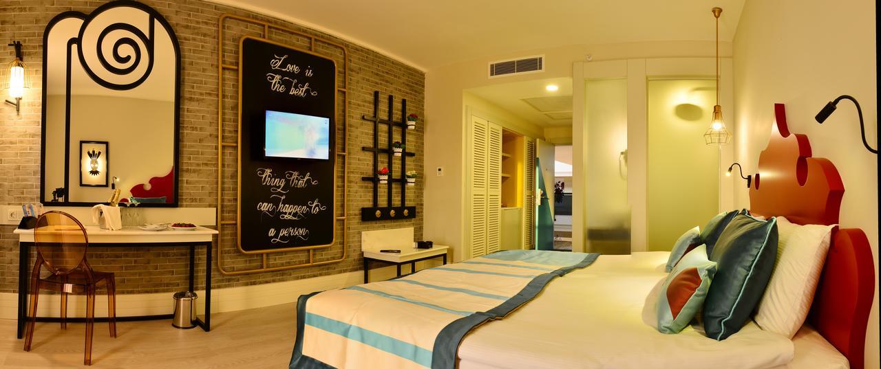 Deluxe Suite,933063289:JPEG