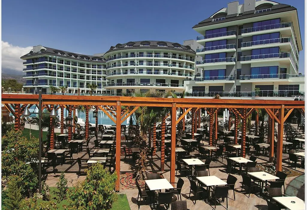 Commodore Elite Suites&Spa Ultra All Inclusive-1
