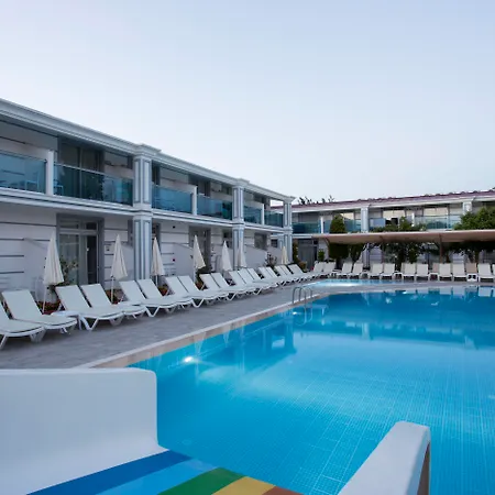 Sun Club Side Hotel-2