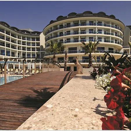 Commodore Elite Suites&Spa Ultra All Inclusive-3